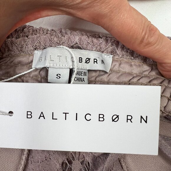 NWT Baltic Born Summerlin Lace Top Maxi Dress Dusty Mauve Lilac Small - Picture 8 of 14